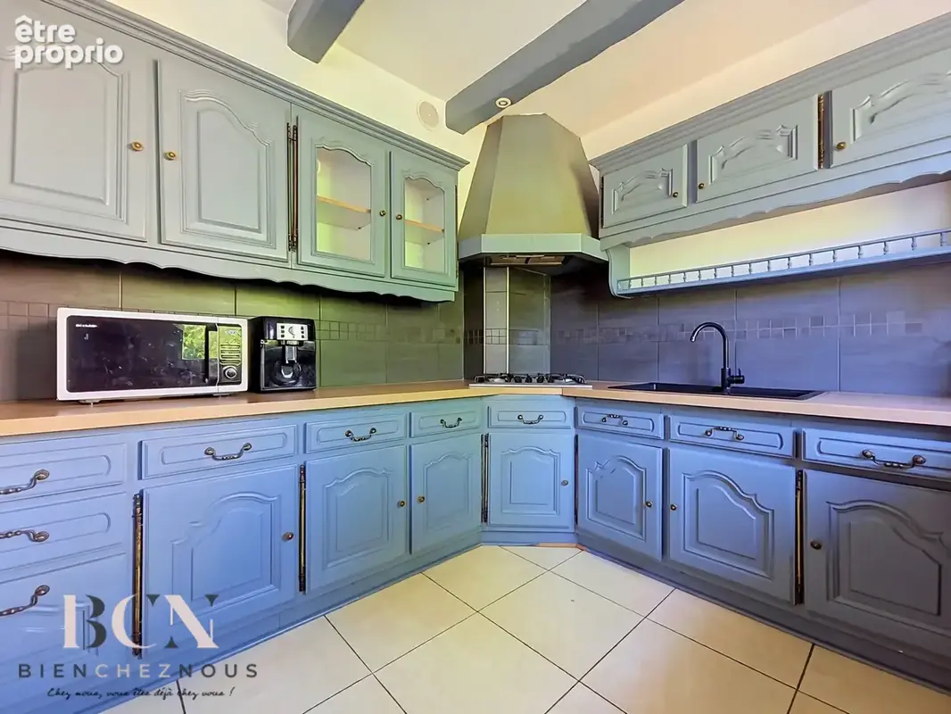 Maison familiale individuelle de 143m2 avec  5 chambres dont 2 au RDC, et sous sol total - photo 3