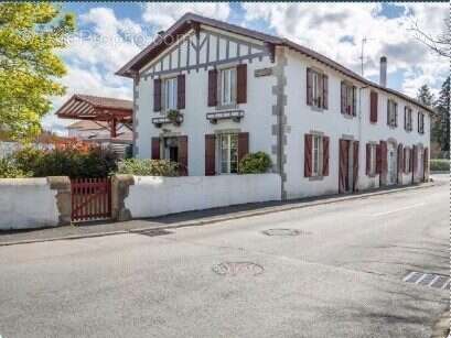 Appartement à CAMBO-LES-BAINS