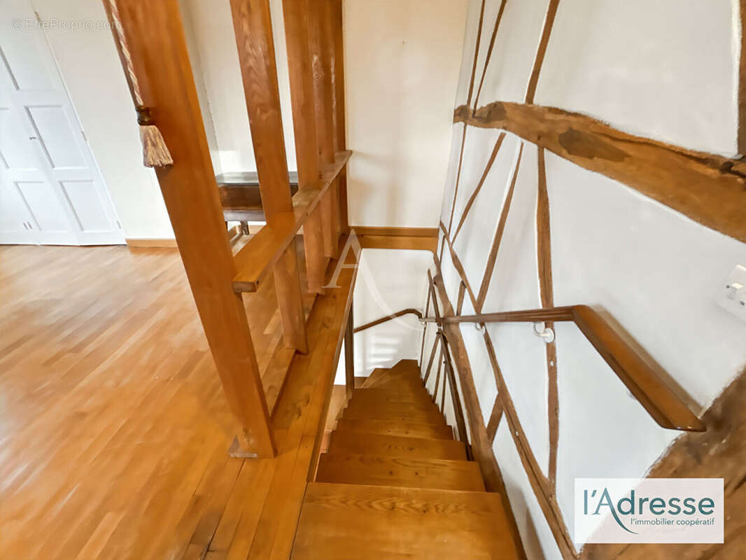 Maison à LA NEUVILLE-CHANT-D&#039;OISEL