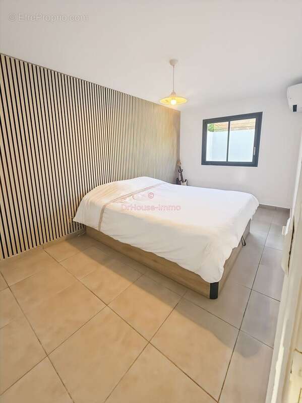Maison 93 m² à Le Tampon  - photo 4