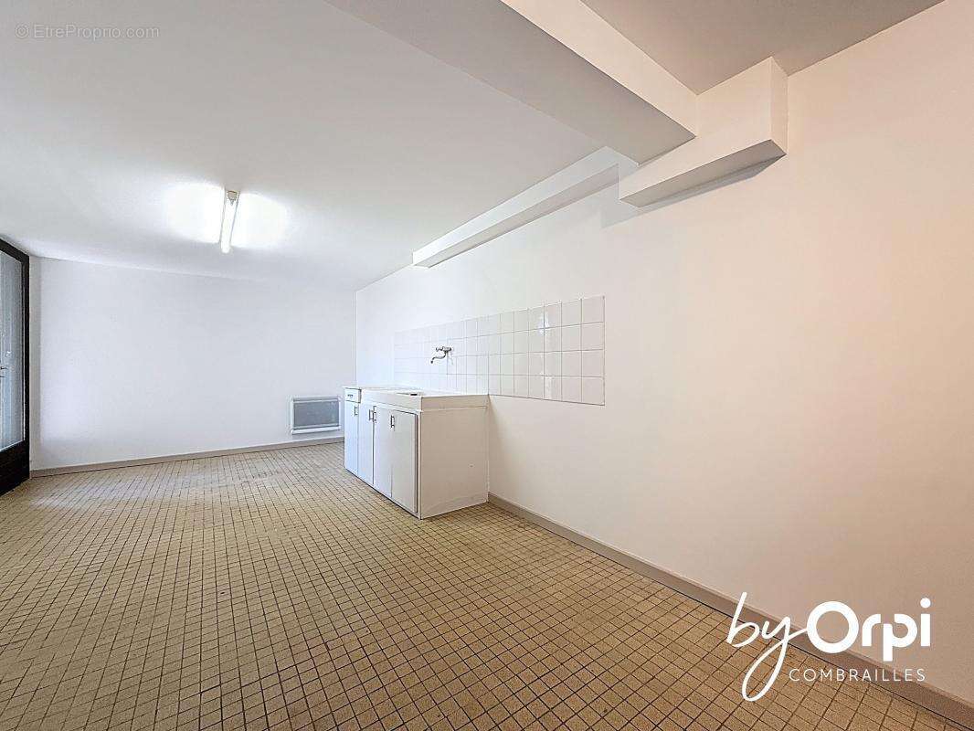 Maison à SAINT-ELOY-LES-MINES