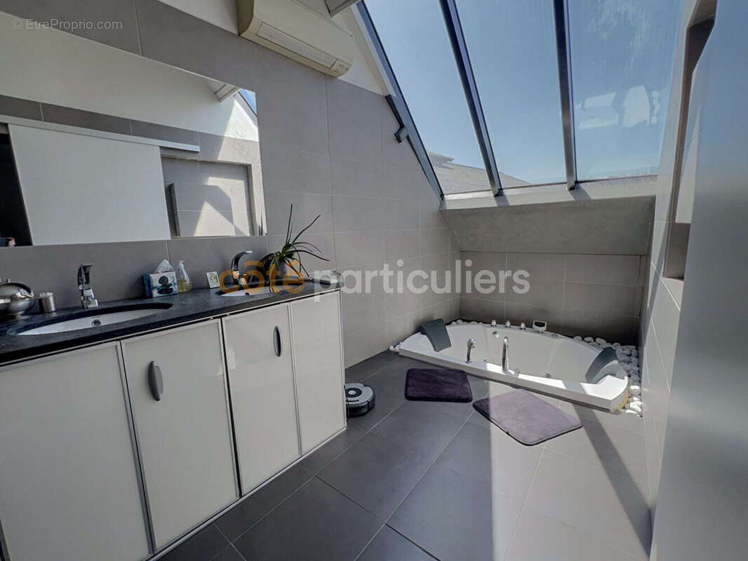 Maison Fresnes Sur Marne 6 pièce(s) 137 m2 - photo 14