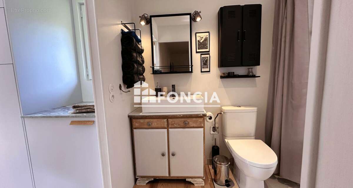 Propriété ensemble de 2 maisons  dont une annexe indépendante Chalet LAMBERSENS  -à moins de 10 mn du Lac d'Annecy 11 Pièces •   - photo 11