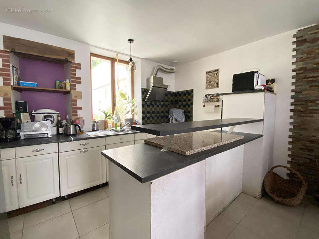 Maison à NEUILLY-SAINT-FRONT