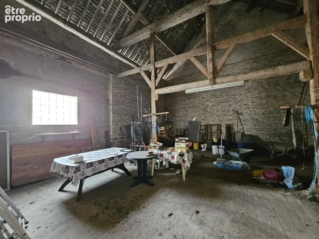 Axe Verdun Beaune Chalon - maison de village avec grange en pierre - photo 22