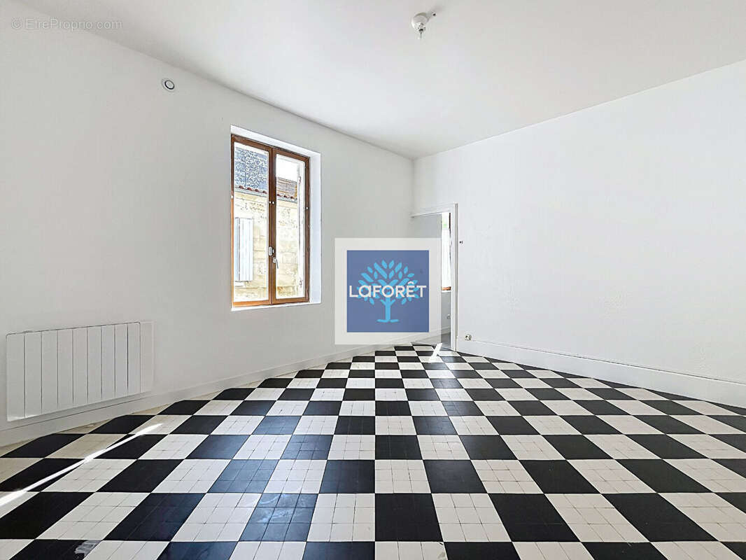 Ensemble immobilier de rapport au coeur Jonzac - photo 7