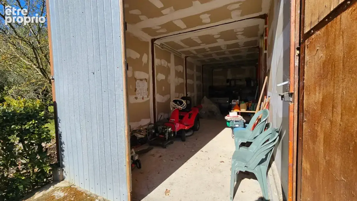 Terrain Lasserre De Prouille 2086 m2 - Garage - photo 4