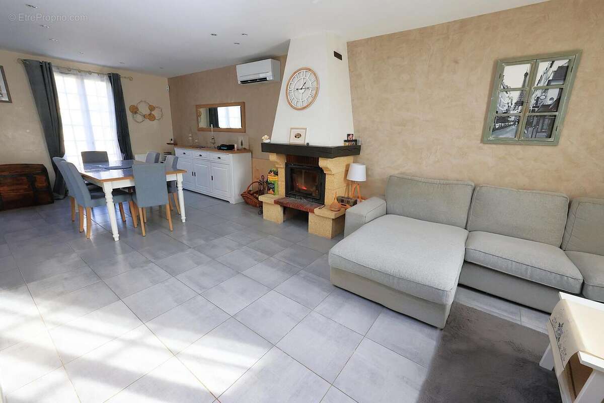 Photo 4 - Maison à MORANGIS