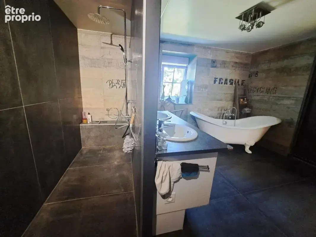 Au calme, longère rénovée, Gîte, dépendances, piscine - photo 12