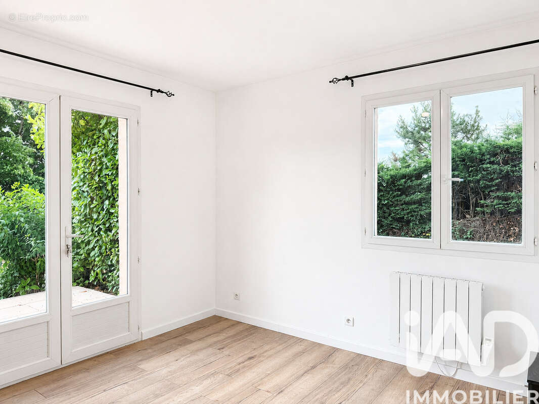 Photo 7 - Appartement à SAINT-GENIS-LAVAL