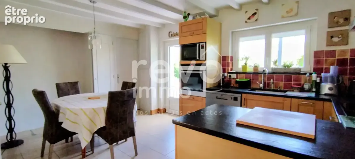 Mozé sur Louet, longère de charme entièrement restaurée sur un terrain 7750 m² - photo 4