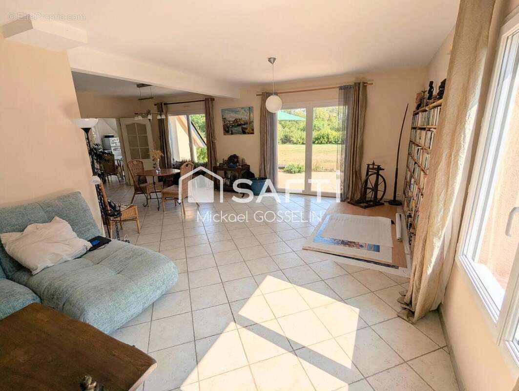 Maison 162 m² à Tordouet  - photo 4