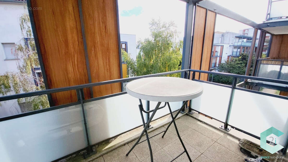 Appartement à COLOMIERS