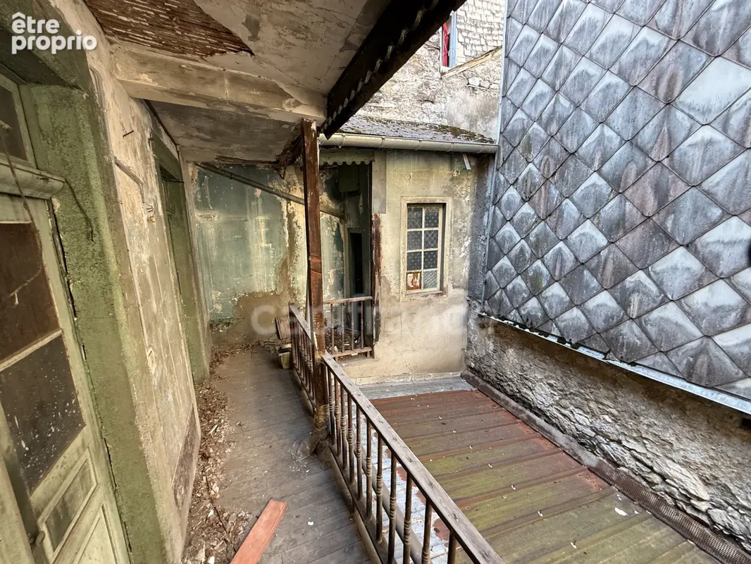 Immeuble à rénover avec locaux commerciaux - photo 19