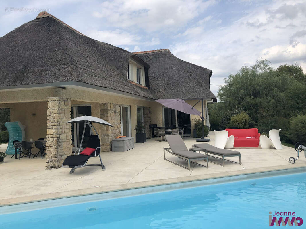 Maison à EVETTE-SALBERT