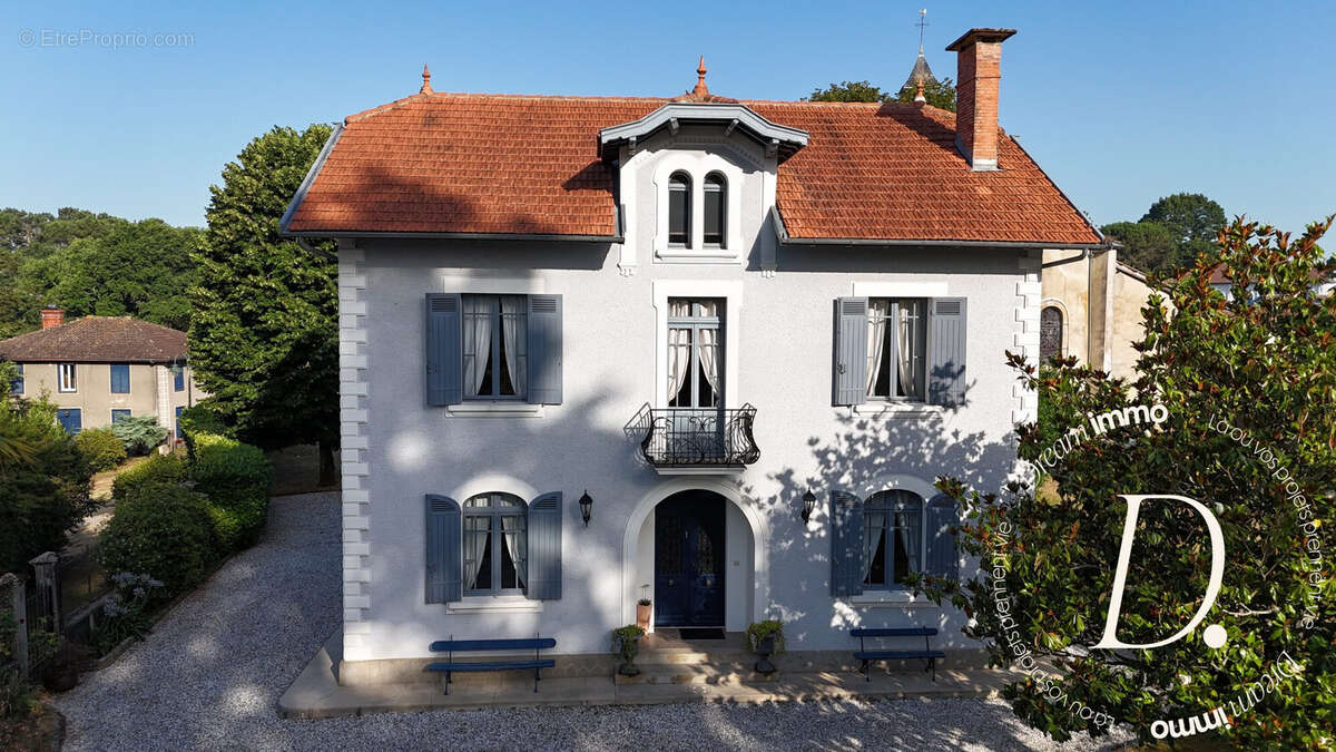 Maison à TALLER