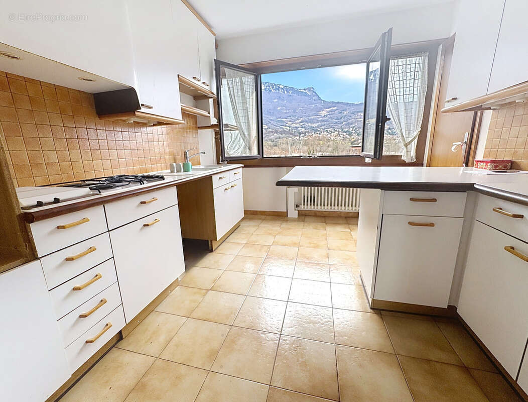 Appartement à ECHIROLLES