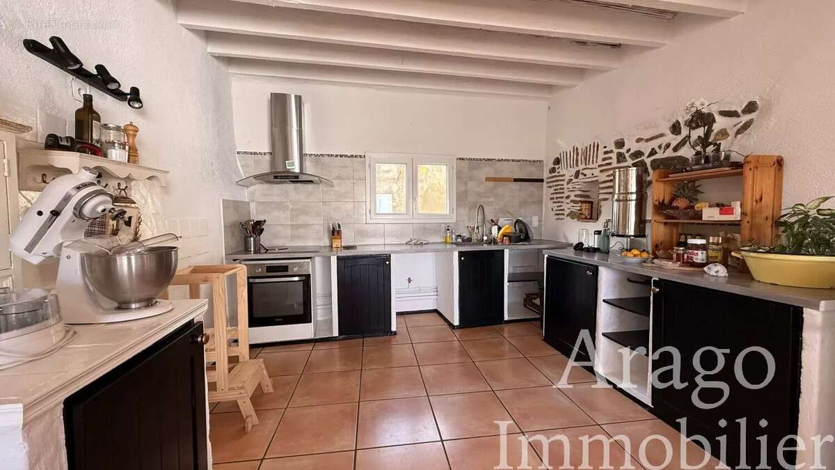 Maison à CASES-DE-PENE