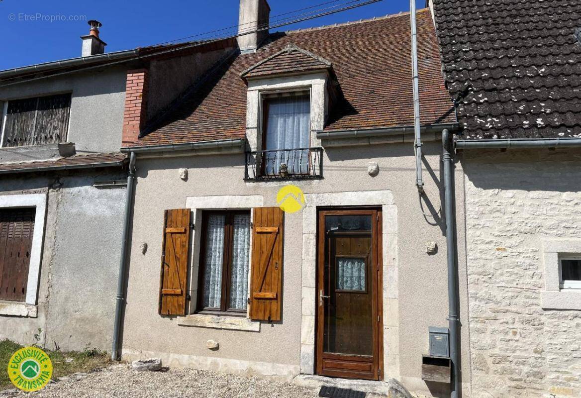 Maison à CHATEAUNEUF-SUR-CHER