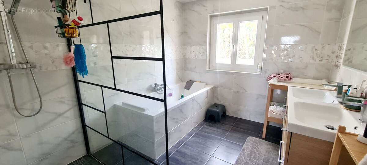 Maison à MITRY-MORY