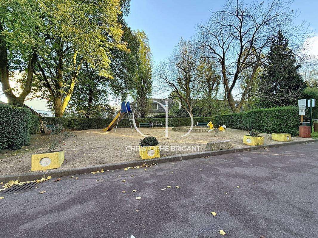 Appartement à VILLEJUIF