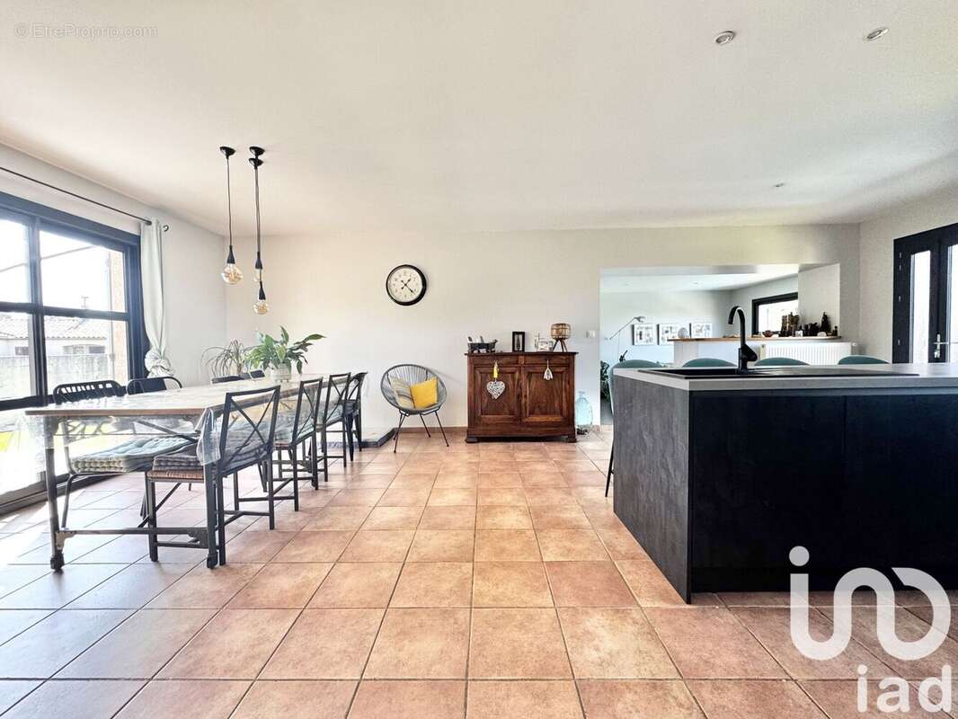 Photo 3 - Maison à MONTREAL