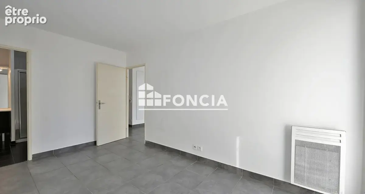 EXCLUSIVITE - T2 lumineux 43 m² – Terrasse 12 m² Sud-Est – Parking - photo 6