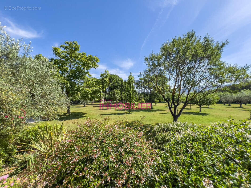 Maison à CHEVAL-BLANC