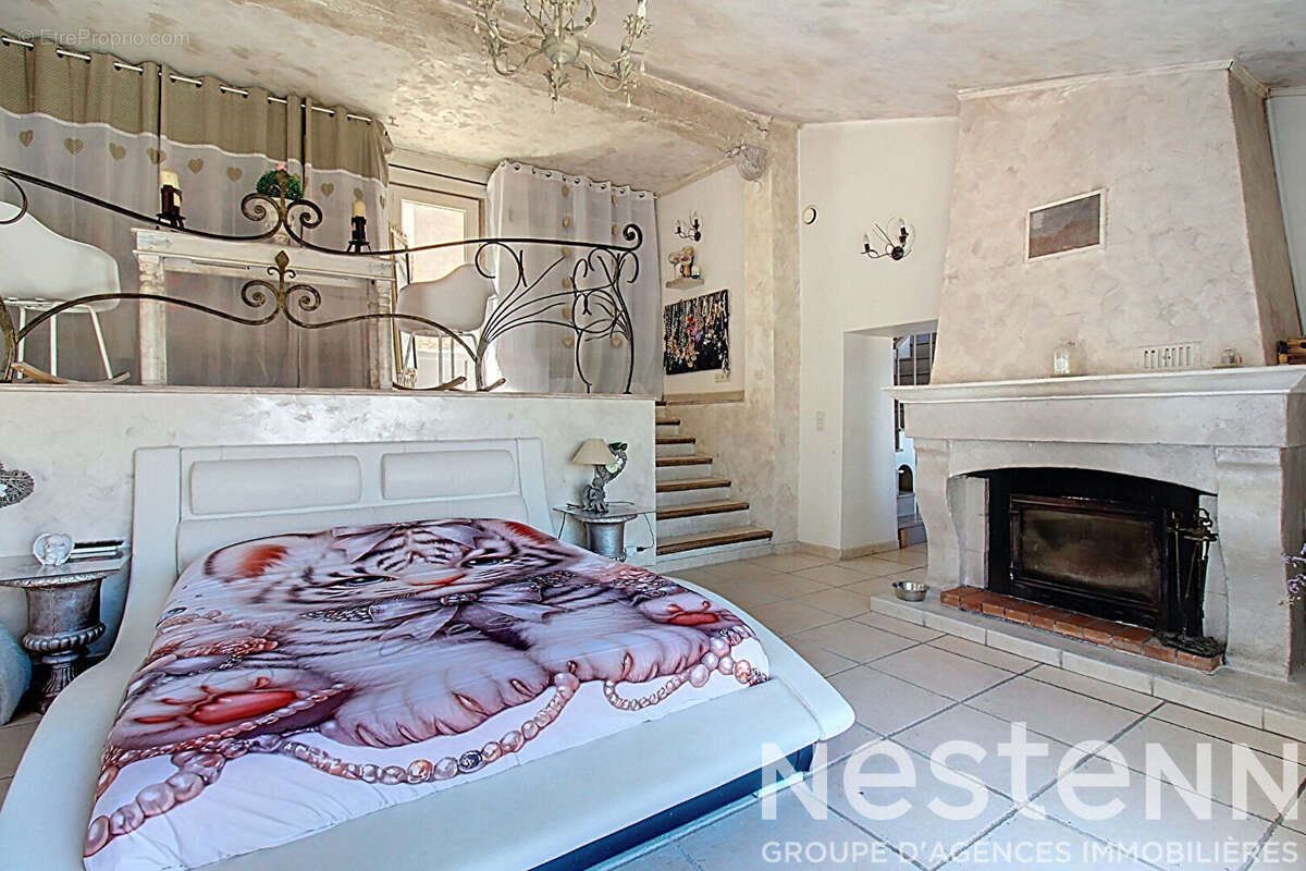 Maison à TRANS-EN-PROVENCE