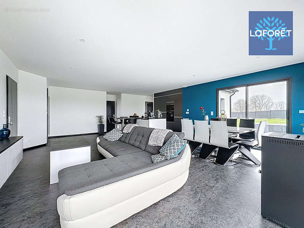 Maison à BOURNEVILLE