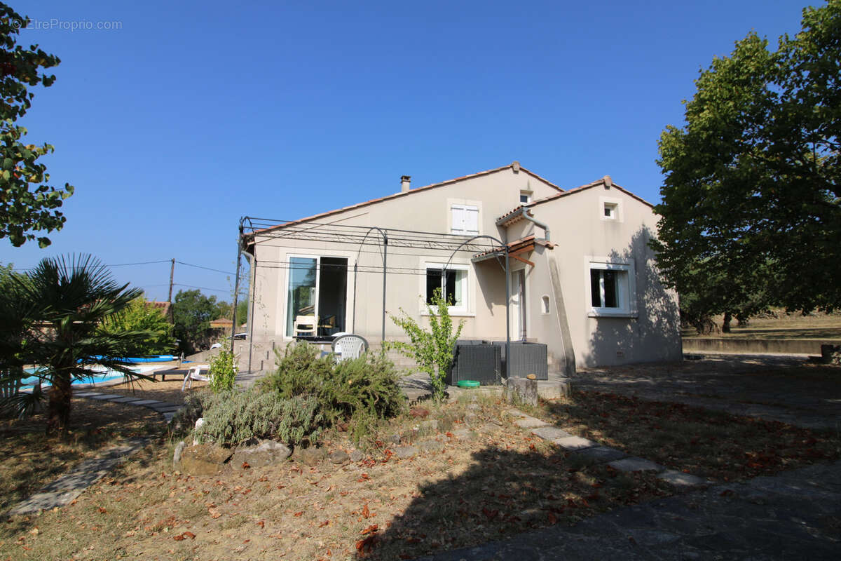 Maison à SAINT-JULIEN-DE-CASSAGNAS