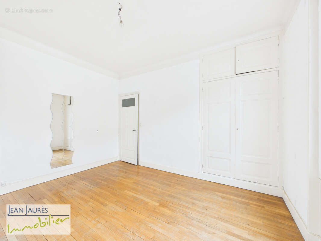 Brienne-le-Château   Immeuble Mixte avec Grand Appartement et Local Commercial - photo 6