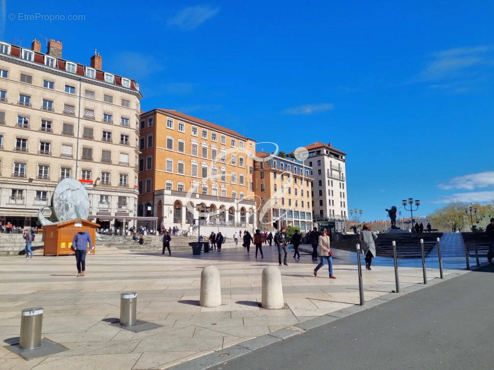 Appartement à LYON-1E