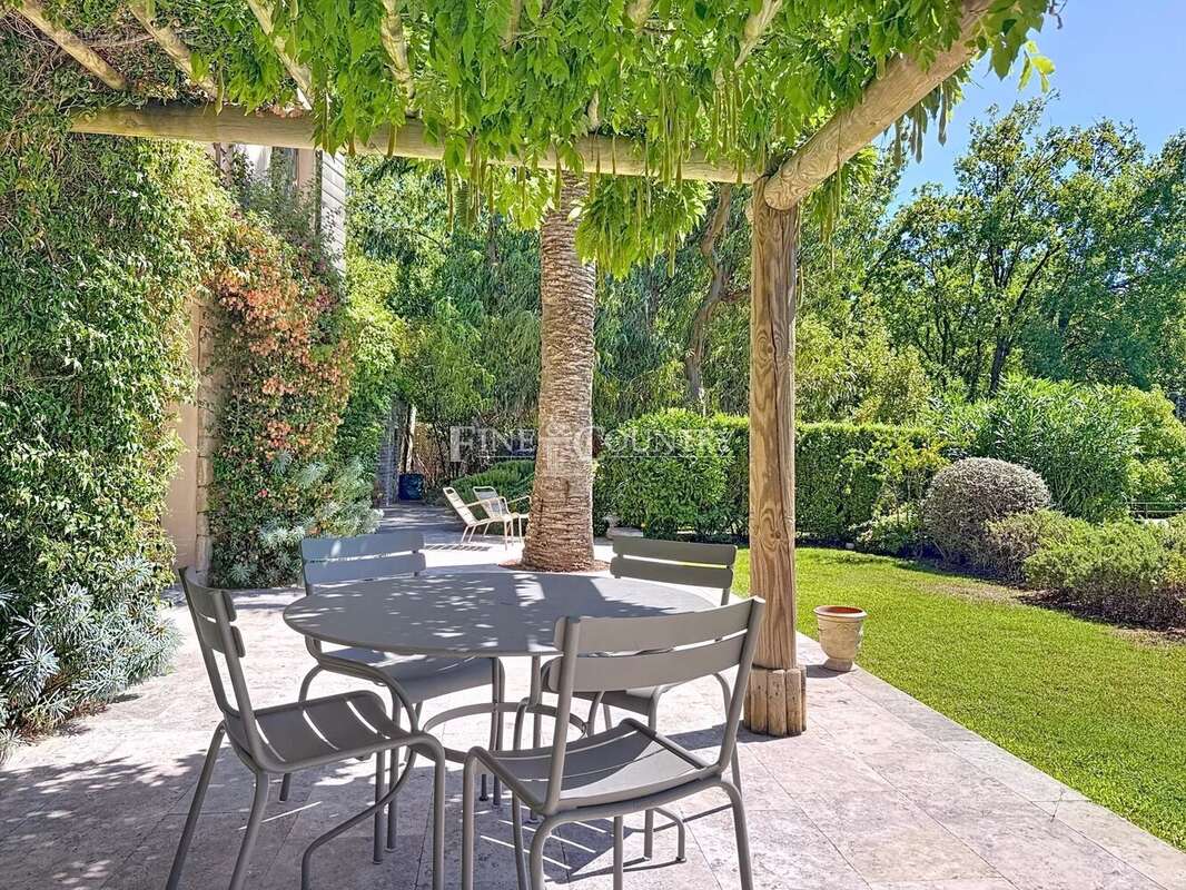 Vente villa Chateauneuf-Grasse - photo 7