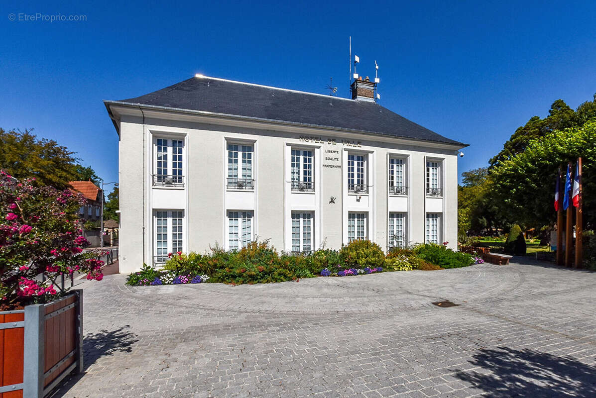 Appartement à BRIE-COMTE-ROBERT