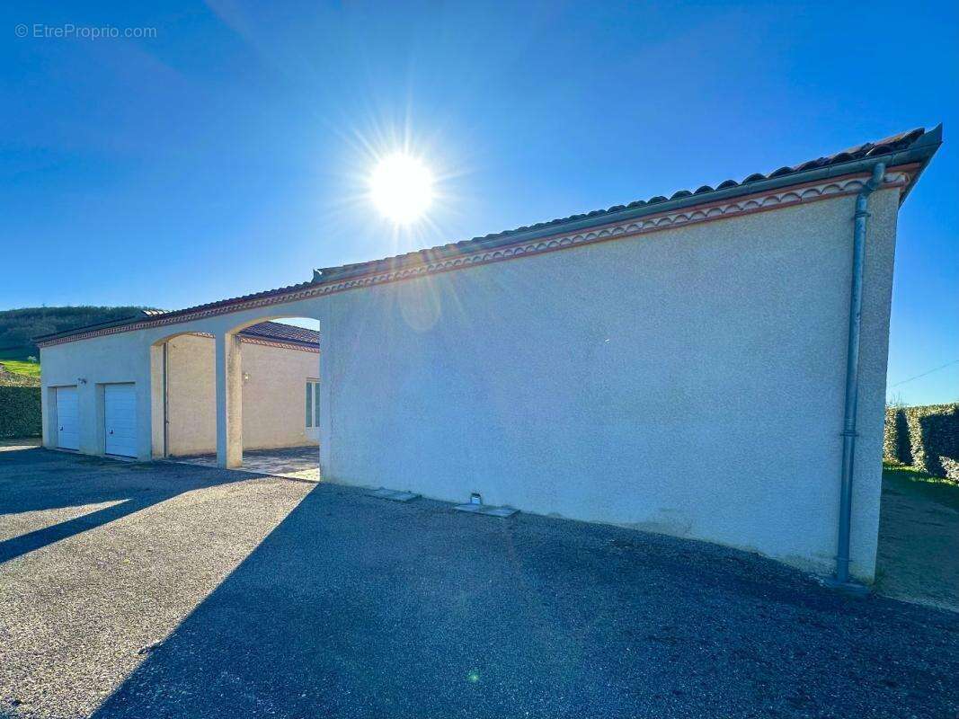 Maison à SAINT-CERE