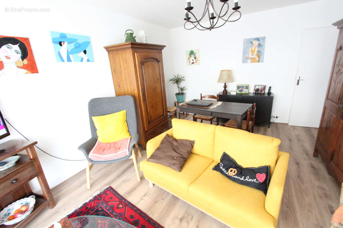 Appartement à LA CHARITE-SUR-LOIRE
