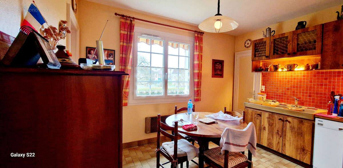 Maison à COMMENTRY