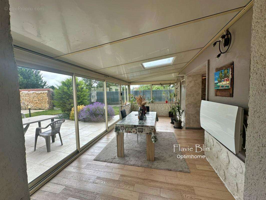 Nouveau prix — Maison de campagne de 144 m² avec vie de plain-pied, proche Louviers - photo 9