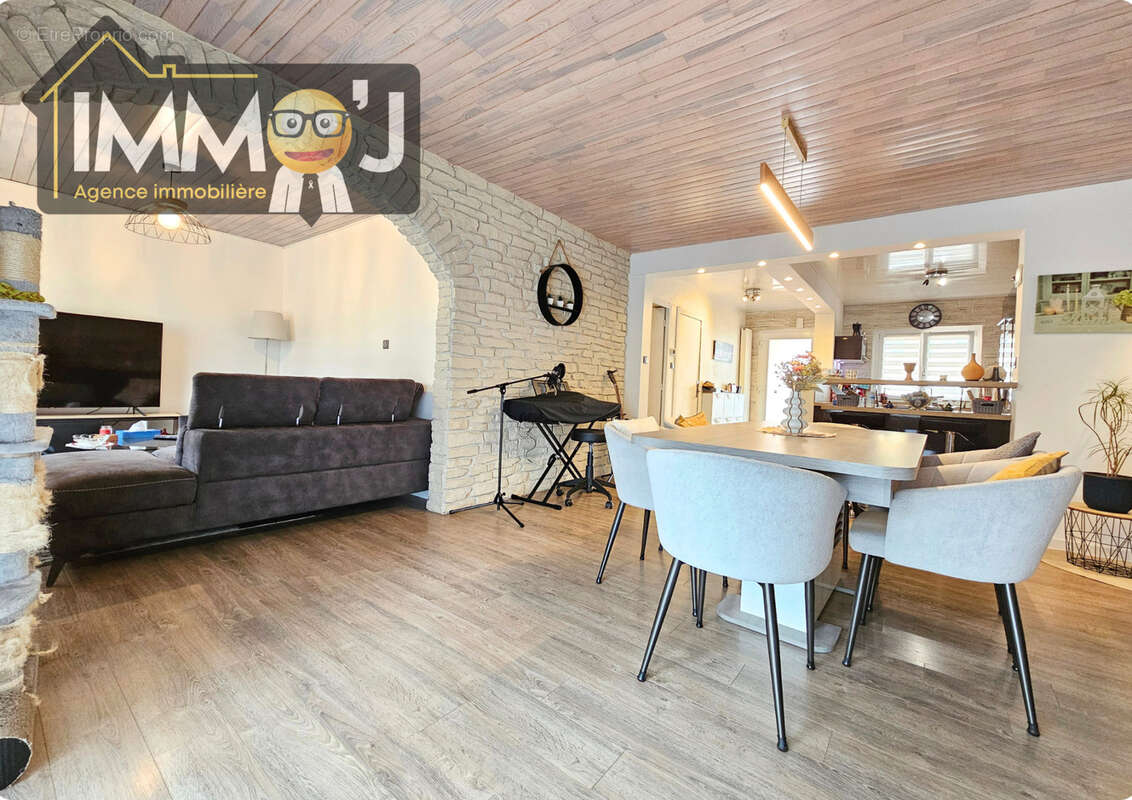 Maison - 5 pièces - Tomblaine - photo 4