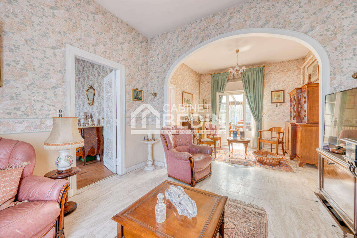 Maison à LE BOUSCAT