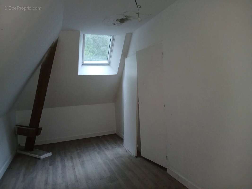 Maison Beaumont Le Roger  a deux pas du centre ville - photo 4