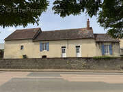 Maison à BAZOLLES