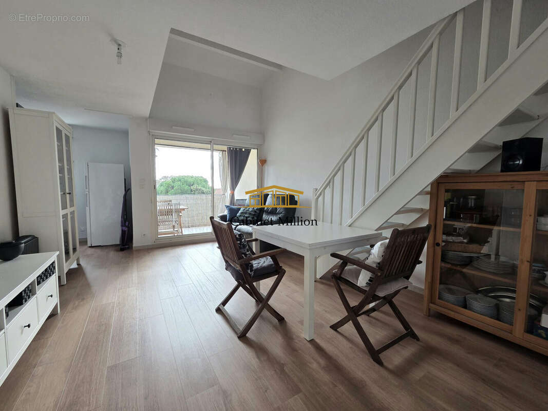 Appartement à FRONTIGNAN