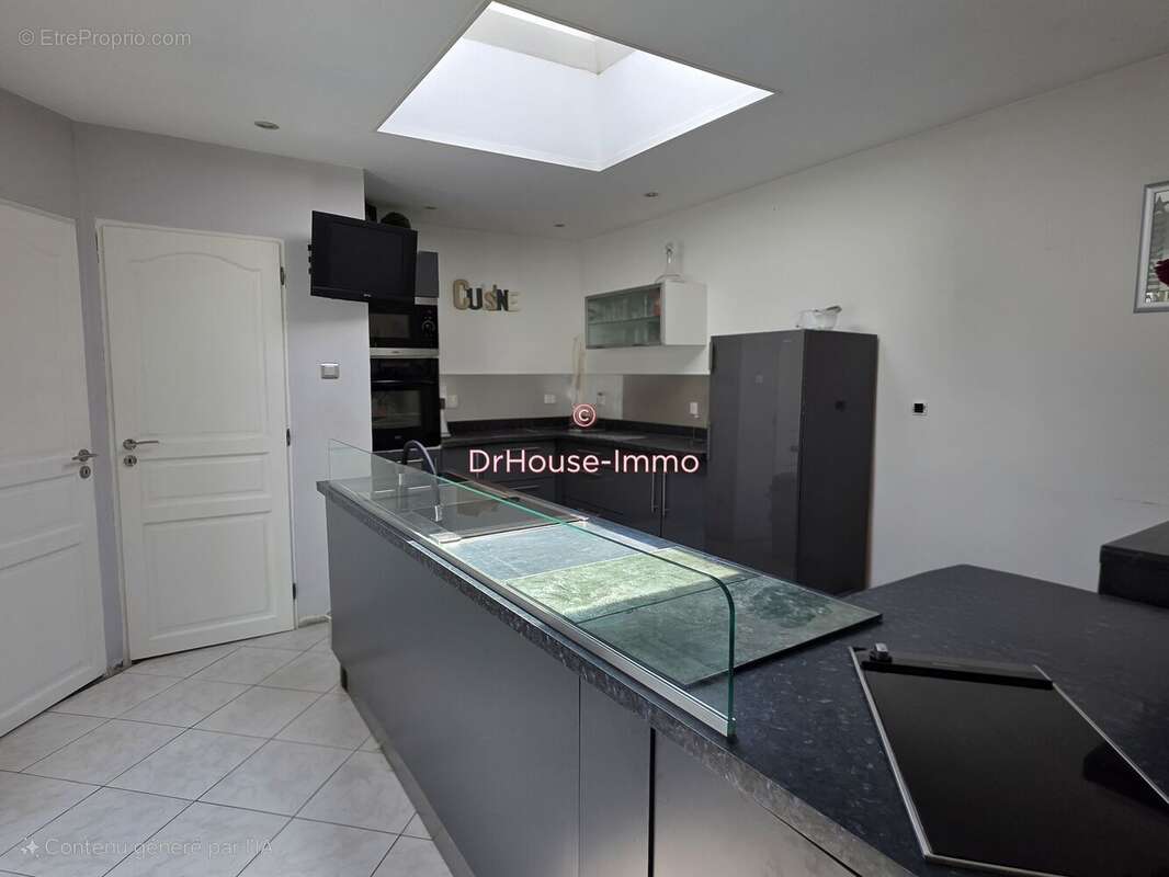 Maison à HELLEMMES-LILLE