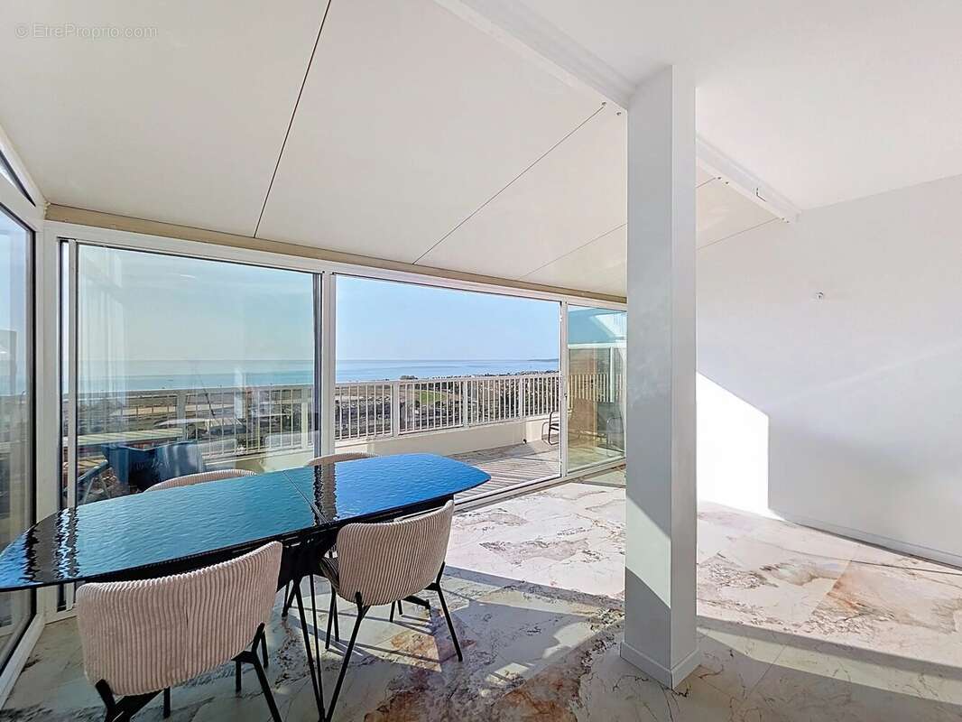 Appartement à CAGNES-SUR-MER