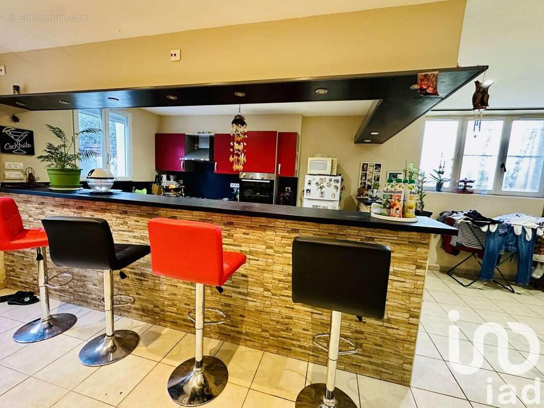 Photo 4 - Appartement à SAINT-JEAN-DE-MARCEL