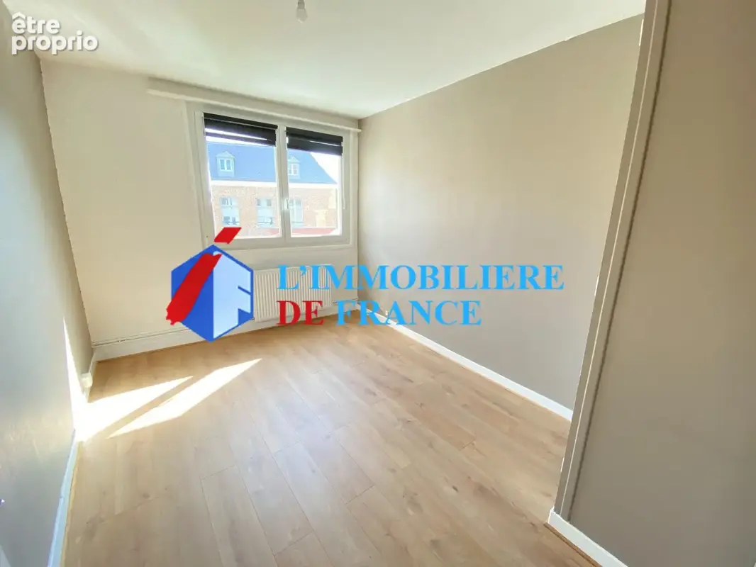Exclusivité ! Au coeur St Omer, Appartement T4, cave et garage - photo 4