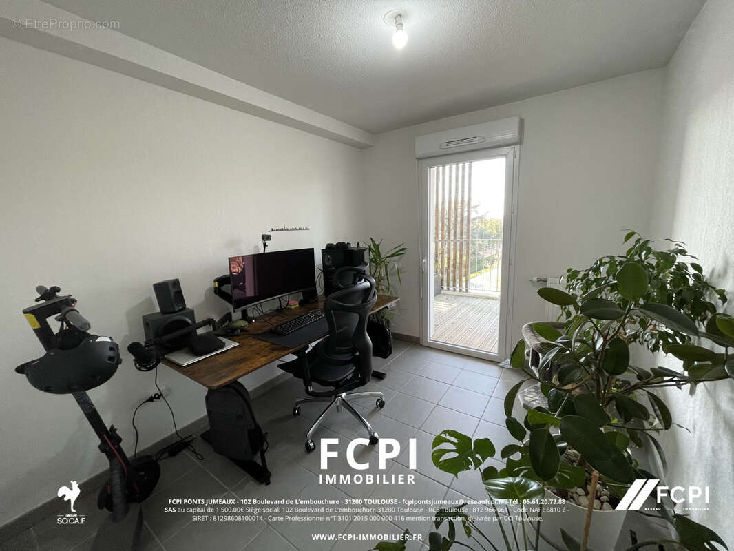 Appartement trois pièces 63 m2 - CUGNAUX - photo 10