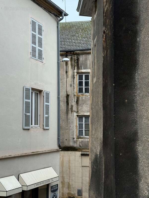 Exclusivité à vendre un immeuble à CHAROLLES (71) - photo 15